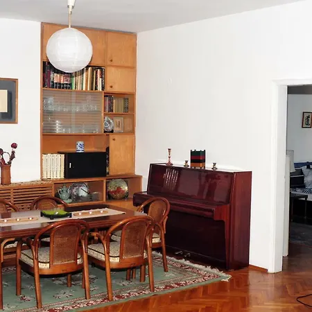 Best Location In Downtown Appartement Sofia